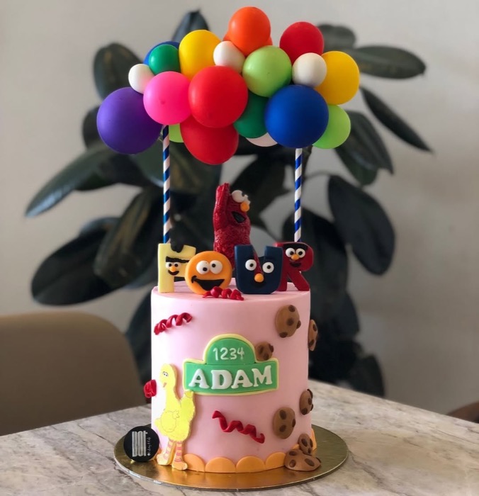 كيك عيد ميلاد من دوت كيك آرت في الأحساء والخبر